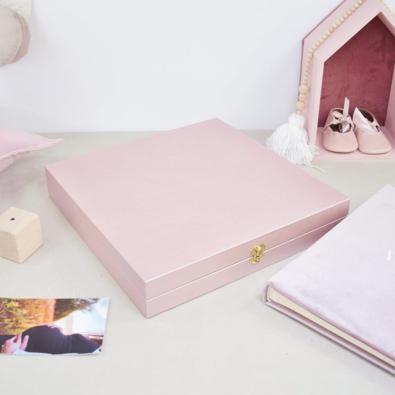 Welurowy album na zdjęcia + opakowanie ,, Dziecięce wspomnienia ''
