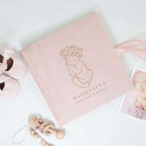 Welurowy Album na zdjęcia „Kraina Marzeń” dla dziewczynki.