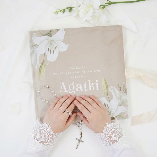 Album na Pierwszą Komunię „Gołębie Skrzydła”