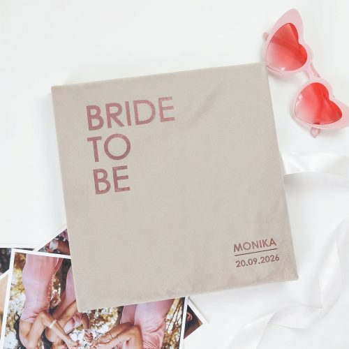 Album na wieczór panieński "Miss to Mrs" - welurowy album na zdjęcia